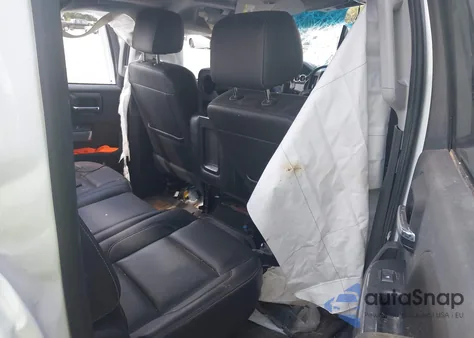 2016 Chevrolet Silverado 1500 1Lt из США, поврежденный, VIN 3GCUKREC8GG109105